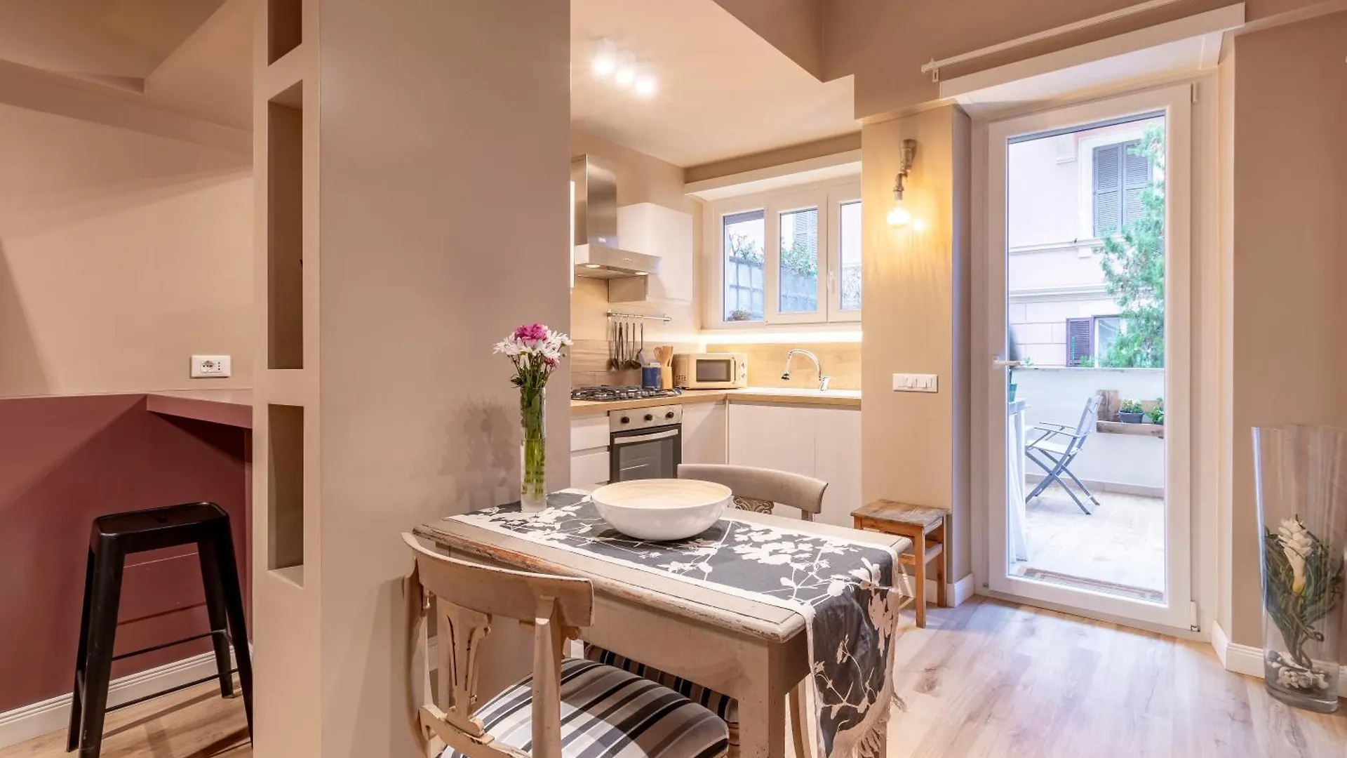Oldstation Apartment Rome Italy